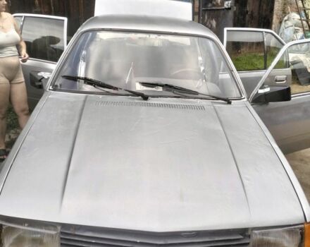 Серый Опель Рекорд, объемом двигателя 2 л и пробегом 356 тыс. км за 271 $, фото 1 на Automoto.ua