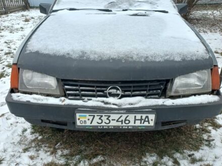 Сірий Опель Рекорд, об'ємом двигуна 0 л та пробігом 1 тис. км за 226 $, фото 1 на Automoto.ua