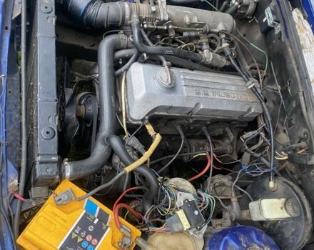 Синий Опель Рекорд, объемом двигателя 2.2 л и пробегом 300 тыс. км за 350 $, фото 4 на Automoto.ua