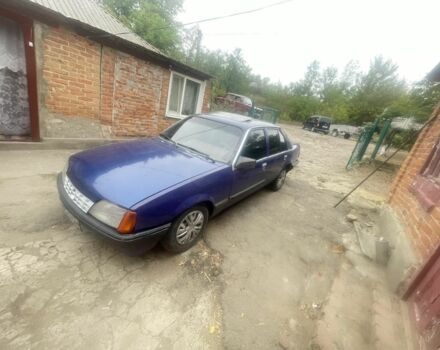 Синий Опель Рекорд, объемом двигателя 2.2 л и пробегом 300 тыс. км за 350 $, фото 2 на Automoto.ua