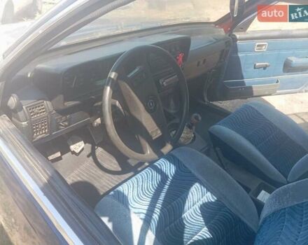 Синій Опель Рекорд, об'ємом двигуна 2 л та пробігом 50 тис. км за 1100 $, фото 7 на Automoto.ua