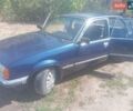 Синий Опель Рекорд, объемом двигателя 2 л и пробегом 50 тыс. км за 1100 $, фото 1 на Automoto.ua