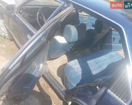 Синий Опель Рекорд, объемом двигателя 2 л и пробегом 50 тыс. км за 1100 $, фото 5 на Automoto.ua