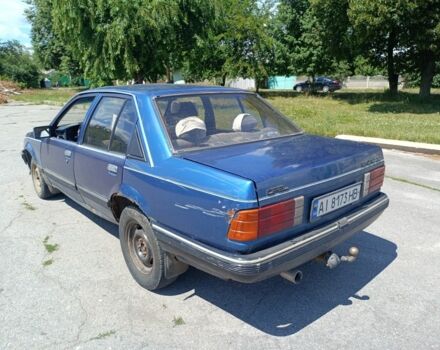 Синий Опель Рекорд, объемом двигателя 2 л и пробегом 100 тыс. км за 350 $, фото 3 на Automoto.ua