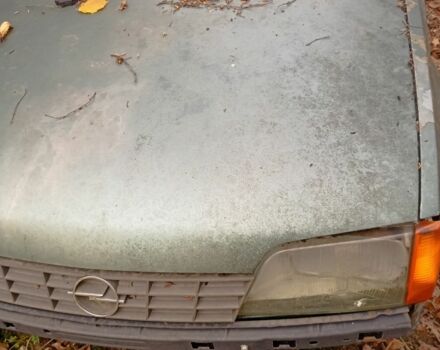 Синий Опель Рекорд, объемом двигателя 2 л и пробегом 1000 тыс. км за 300 $, фото 1 на Automoto.ua