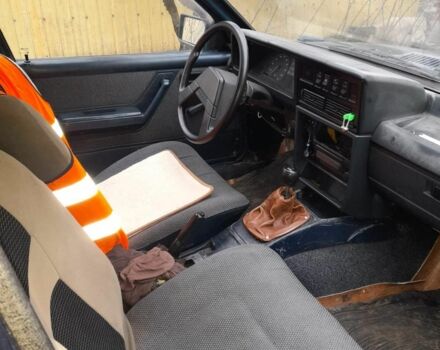 Синий Опель Рекорд, объемом двигателя 2.3 л и пробегом 1000 тыс. км за 999 $, фото 3 на Automoto.ua