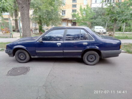 Синій Опель Рекорд, об'ємом двигуна 1.9 л та пробігом 200 тис. км за 600 $, фото 1 на Automoto.ua