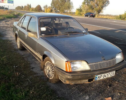 Синий Опель Рекорд, объемом двигателя 2 л и пробегом 75 тыс. км за 750 $, фото 1 на Automoto.ua