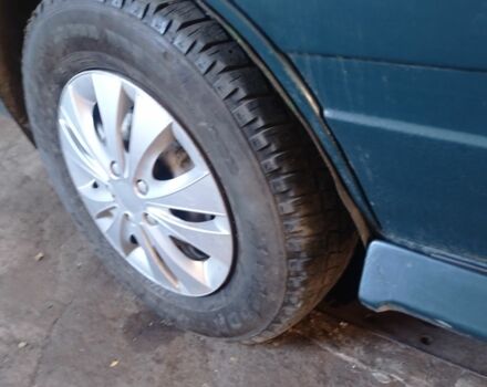 Зеленый Опель Рекорд, объемом двигателя 2 л и пробегом 1000 тыс. км за 718 $, фото 2 на Automoto.ua