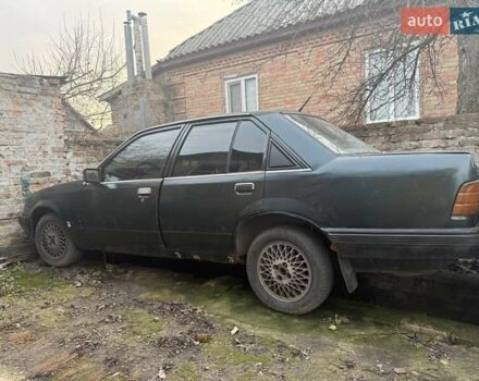 Зеленый Опель Рекорд, объемом двигателя 1.8 л и пробегом 160 тыс. км за 1100 $, фото 2 на Automoto.ua