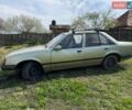 Зеленый Опель Рекорд, объемом двигателя 1.8 л и пробегом 160 тыс. км за 800 $, фото 2 на Automoto.ua