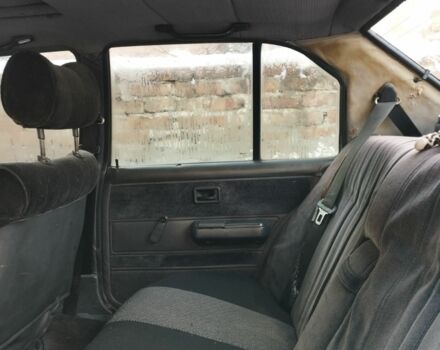 Зелений Опель Рекорд, об'ємом двигуна 1.8 л та пробігом 300 тис. км за 650 $, фото 3 на Automoto.ua