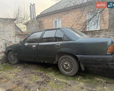 Зеленый Опель Рекорд, объемом двигателя 1.8 л и пробегом 160 тыс. км за 1100 $, фото 3 на Automoto.ua