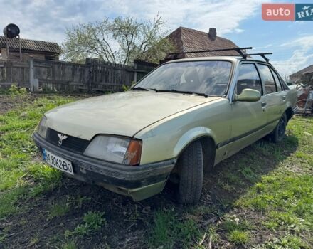 Зеленый Опель Рекорд, объемом двигателя 1.8 л и пробегом 160 тыс. км за 800 $, фото 1 на Automoto.ua