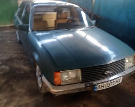 Зеленый Опель Рекорд, объемом двигателя 2 л и пробегом 1000 тыс. км за 833 $, фото 1 на Automoto.ua