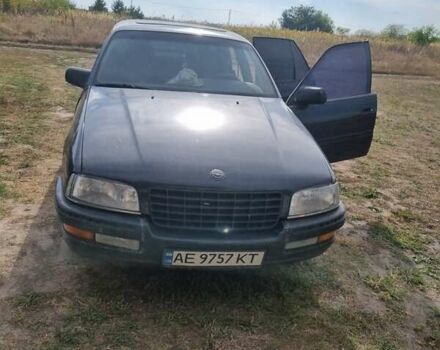 Черный Опель Сенатор, объемом двигателя 2.5 л и пробегом 324 тыс. км за 1500 $, фото 5 на Automoto.ua