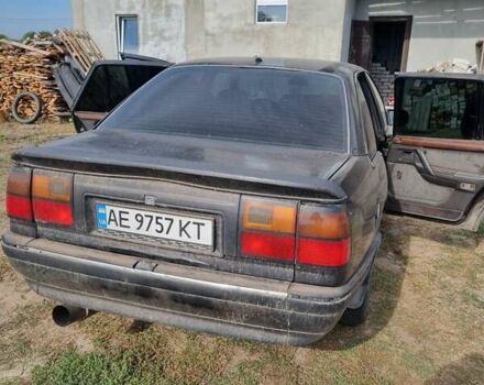 Черный Опель Сенатор, объемом двигателя 2.5 л и пробегом 324 тыс. км за 1500 $, фото 16 на Automoto.ua