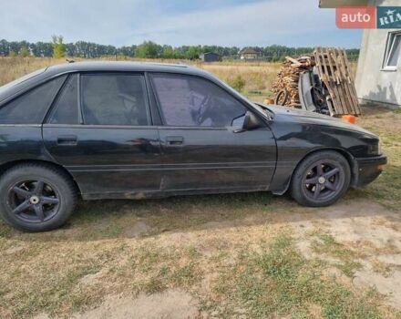 Черный Опель Сенатор, объемом двигателя 2.5 л и пробегом 324 тыс. км за 1500 $, фото 7 на Automoto.ua