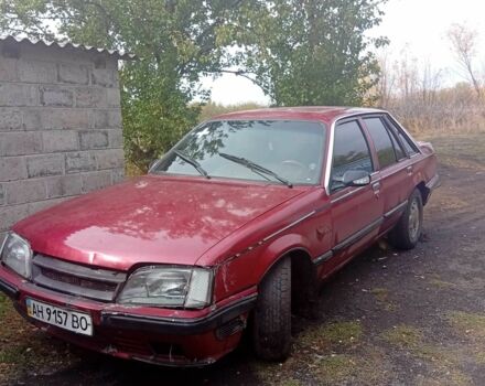 Красный Опель Сенатор, объемом двигателя 2.2 л и пробегом 200 тыс. км за 408 $, фото 1 на Automoto.ua