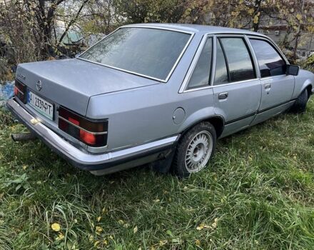 Серый Опель Сенатор, объемом двигателя 2.2 л и пробегом 200 тыс. км за 500 $, фото 2 на Automoto.ua