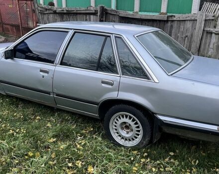 Серый Опель Сенатор, объемом двигателя 2.2 л и пробегом 200 тыс. км за 500 $, фото 3 на Automoto.ua