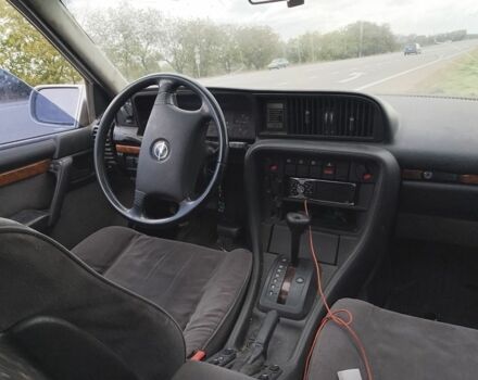 Сірий Опель Сенатор, об'ємом двигуна 2 л та пробігом 417 тис. км за 955 $, фото 3 на Automoto.ua