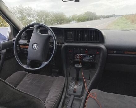 Сірий Опель Сенатор, об'ємом двигуна 2 л та пробігом 417 тис. км за 955 $, фото 4 на Automoto.ua