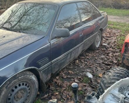 Синий Опель Сенатор, объемом двигателя 3 л и пробегом 145 тыс. км за 550 $, фото 2 на Automoto.ua