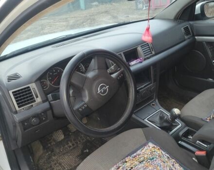 Білий Опель Сігнум, об'ємом двигуна 2 л та пробігом 315 тис. км за 2773 $, фото 3 на Automoto.ua