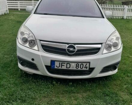 Белый Опель Сигнум, объемом двигателя 1.9 л и пробегом 300 тыс. км за 1500 $, фото 1 на Automoto.ua