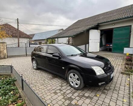 Черный Опель Сигнум, объемом двигателя 3 л и пробегом 290 тыс. км за 3850 $, фото 1 на Automoto.ua