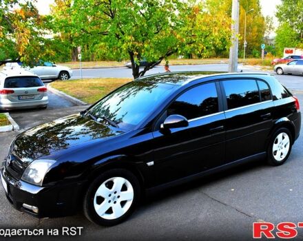 Черный Опель Сигнум, объемом двигателя 2.2 л и пробегом 231 тыс. км за 3800 $, фото 3 на Automoto.ua