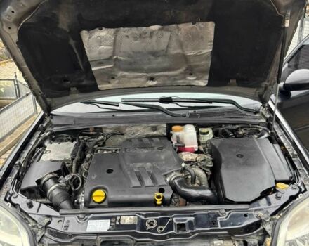 Черный Опель Сигнум, объемом двигателя 3 л и пробегом 290 тыс. км за 3850 $, фото 14 на Automoto.ua