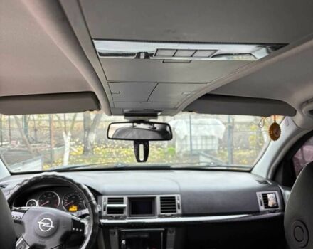 Черный Опель Сигнум, объемом двигателя 3 л и пробегом 290 тыс. км за 3850 $, фото 5 на Automoto.ua