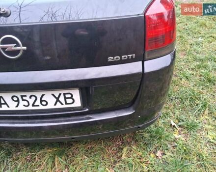 Черный Опель Сигнум, объемом двигателя 2 л и пробегом 360 тыс. км за 2600 $, фото 7 на Automoto.ua
