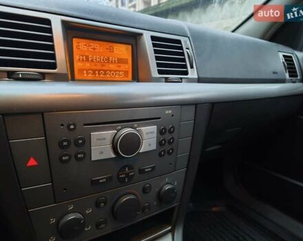 Чорний Опель Сігнум, об'ємом двигуна 2 л та пробігом 361 тис. км за 2999 $, фото 19 на Automoto.ua