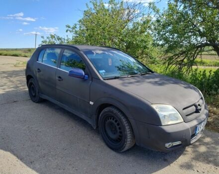 Черный Опель Сигнум, объемом двигателя 1.9 л и пробегом 210 тыс. км за 1600 $, фото 1 на Automoto.ua