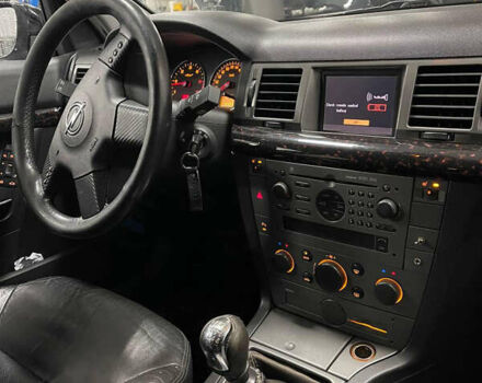 Чорний Опель Сігнум, об'ємом двигуна 3 л та пробігом 315 тис. км за 5000 $, фото 13 на Automoto.ua