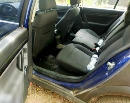 Черный Опель Сигнум, объемом двигателя 1.9 л и пробегом 210 тыс. км за 1600 $, фото 3 на Automoto.ua