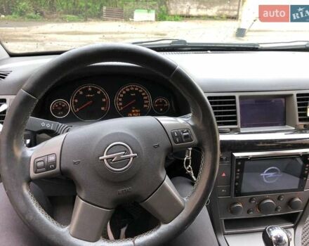 Опель Сигнум 2005 в Кривом Роге на Automoto.ua Черный Опель Сигнум, объемом двигателя 1.9 л и пробегом 262 тыс. км за 4900 $, фото 13 на Automoto.ua