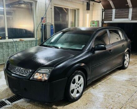 Черный Опель Сигнум, объемом двигателя 2 л и пробегом 290 тыс. км за 2000 $, фото 1 на Automoto.ua