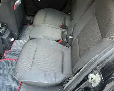 Черный Опель Сигнум, объемом двигателя 1.91 л и пробегом 300 тыс. км за 3800 $, фото 22 на Automoto.ua