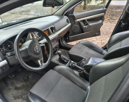 Чорний Опель Сігнум, об'ємом двигуна 1.9 л та пробігом 313 тис. км за 4700 $, фото 4 на Automoto.ua