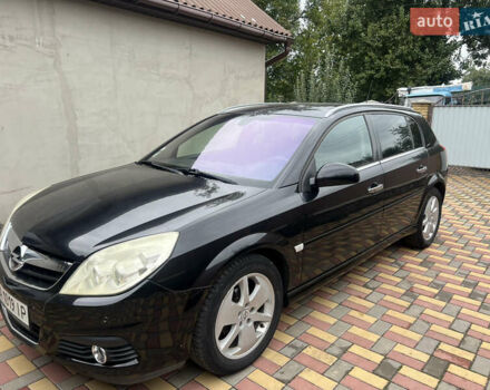 Черный Опель Сигнум, объемом двигателя 1.91 л и пробегом 181 тыс. км за 5700 $, фото 2 на Automoto.ua