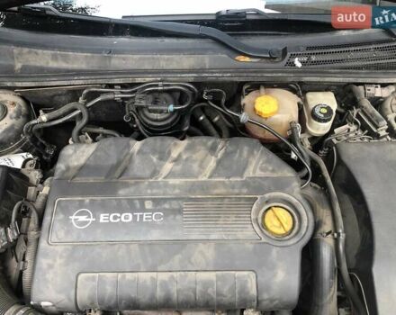 Черный Опель Сигнум, объемом двигателя 1.9 л и пробегом 283 тыс. км за 4500 $, фото 26 на Automoto.ua