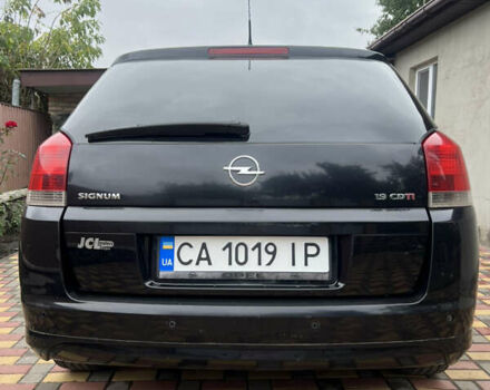 Черный Опель Сигнум, объемом двигателя 1.91 л и пробегом 181 тыс. км за 5700 $, фото 1 на Automoto.ua