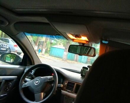 Черный Опель Сигнум, объемом двигателя 3 л и пробегом 245 тыс. км за 5000 $, фото 3 на Automoto.ua