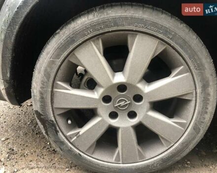 Черный Опель Сигнум, объемом двигателя 1.91 л и пробегом 283 тыс. км за 4500 $, фото 35 на Automoto.ua