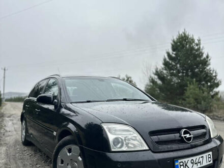 Черный Опель Сигнум, объемом двигателя 2.2 л и пробегом 400 тыс. км за 3690 $, фото 1 на Automoto.ua