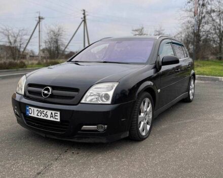 Черный Опель Сигнум, объемом двигателя 2.2 л и пробегом 297 тыс. км за 4600 $, фото 1 на Automoto.ua